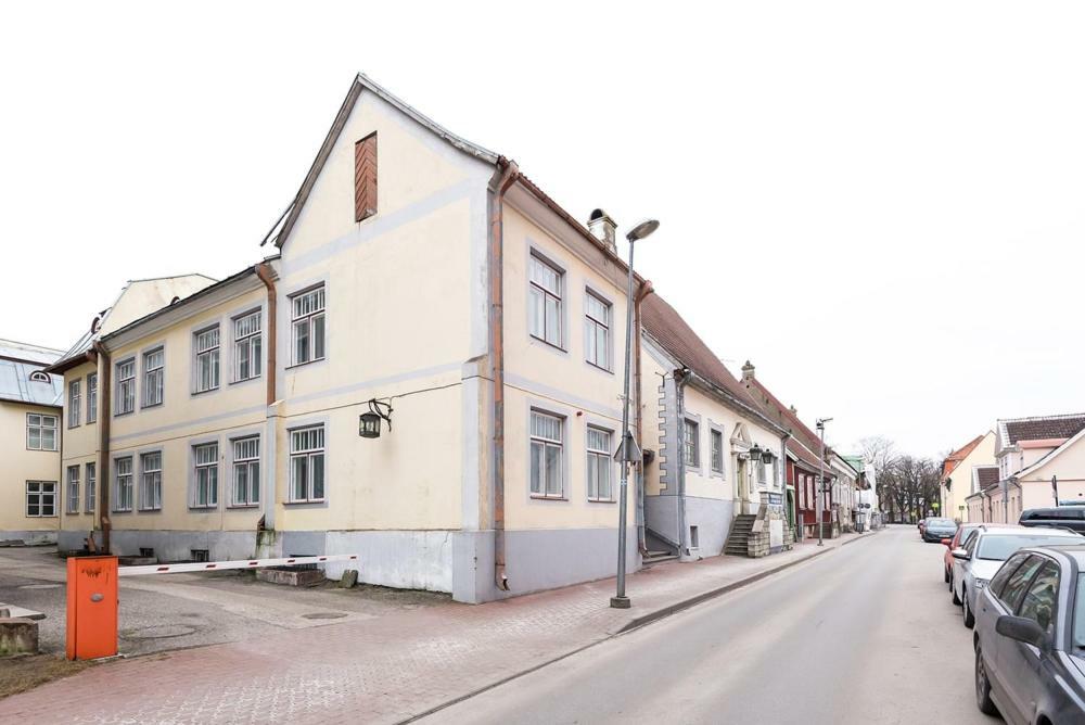 Kuninga City Center Apartment Parnu Exterior photo
