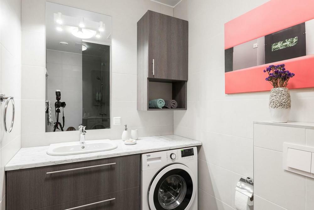 Kuninga City Center Apartment Parnu Exterior photo